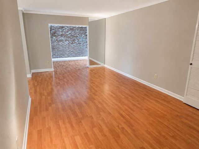 361 North Post Oak Lane 343, Houston, TX 77024