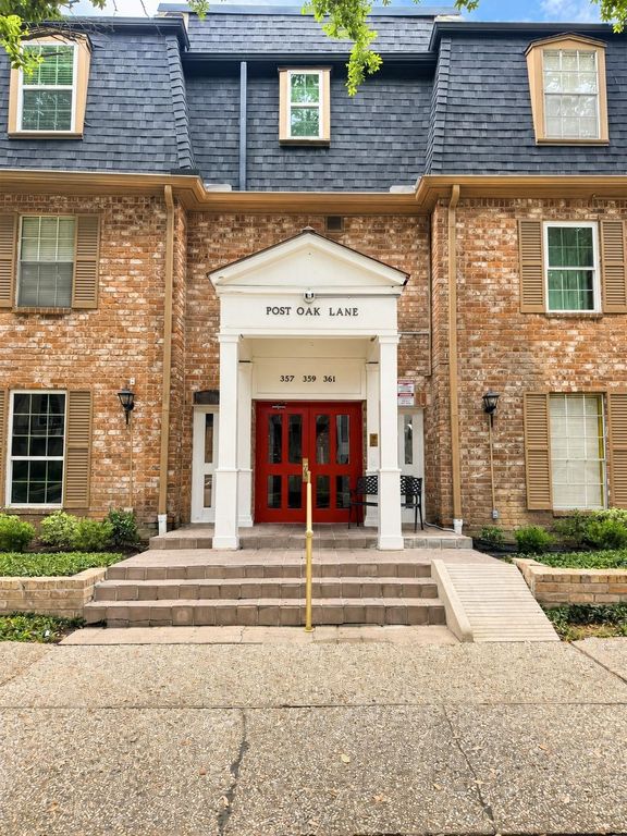 361 North Post Oak Lane 343, Houston, TX 77024