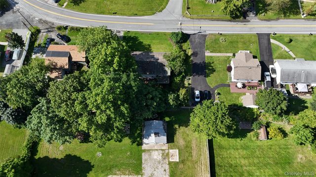 72 Lake Region Boulevard, Monroe, NY 10950