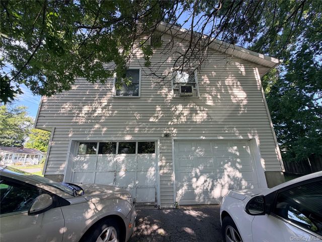 72 Lake Region Boulevard, Monroe, NY 10950