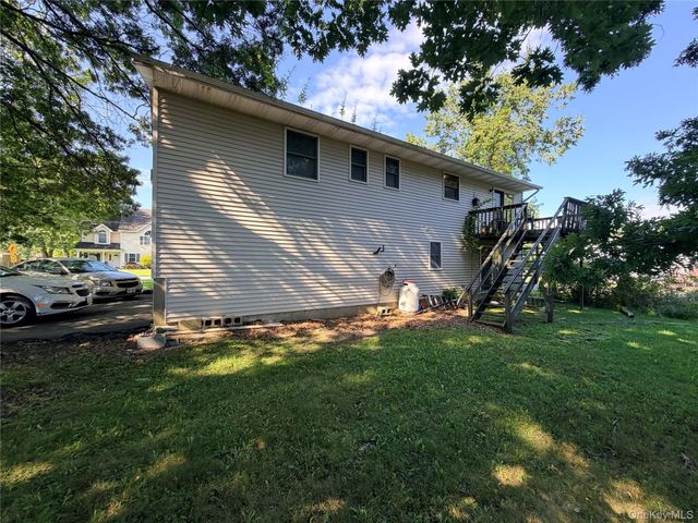 72 Lake Region Boulevard, Monroe, NY 10950