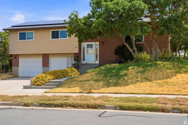 3059 N 2350 E, Layton, UT 84040