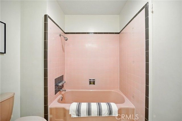 1075 Bryant Road, Long Beach, CA 90815