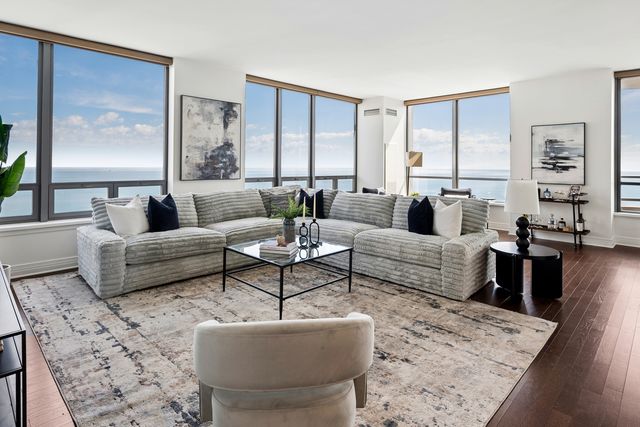 600 N Lake Shore Drive 4211, Chicago, IL 60611