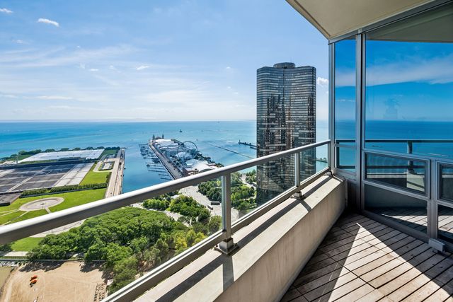 600 N Lake Shore Drive 4211, Chicago, IL 60611