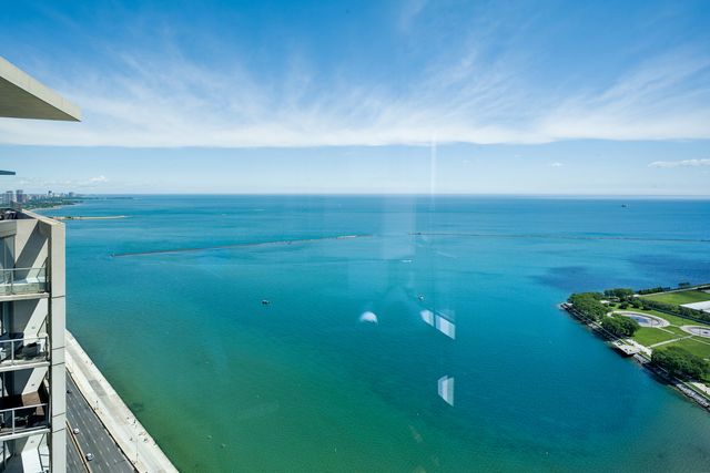600 N Lake Shore Drive 4211, Chicago, IL 60611