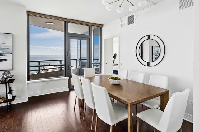 600 N Lake Shore Drive 4211, Chicago, IL 60611