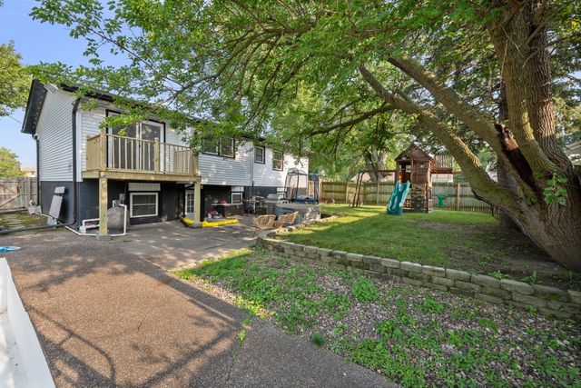 1810 15TH Street, Silvis, IL 61282