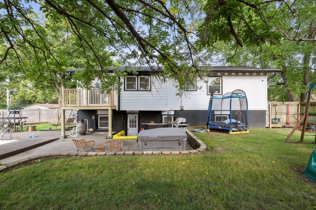 1810 15TH Street, Silvis, IL 61282