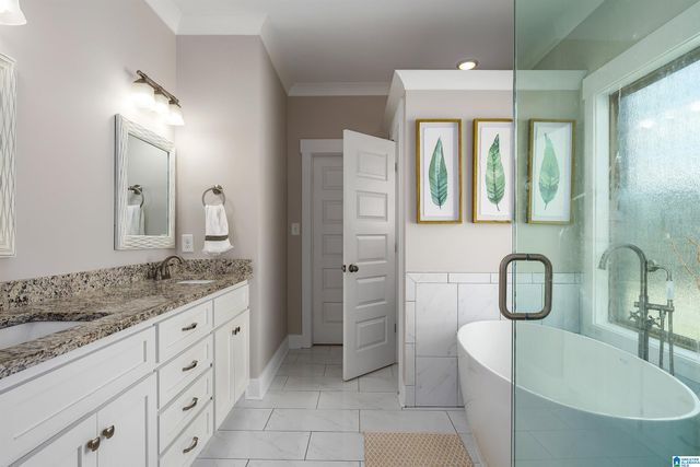 1076 CREEL DRIVE, Moody, AL 35004