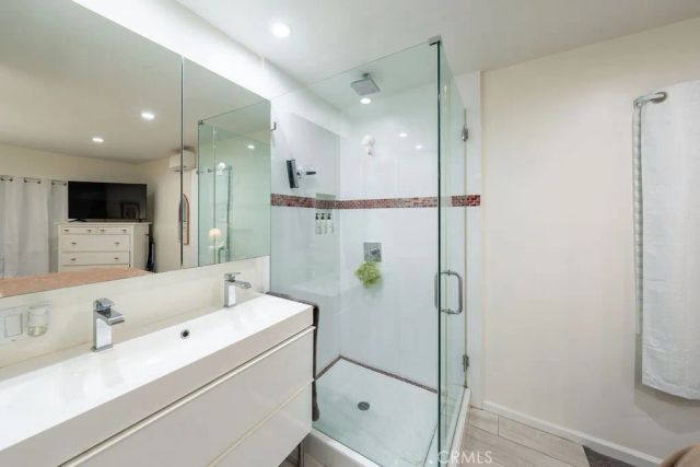 1301 Seward, Los Angeles, CA 90028