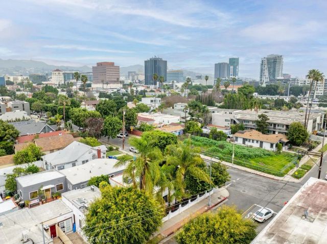 1301 Seward, Los Angeles, CA 90028