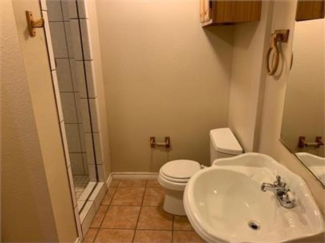 2411 30th Street, Lubbock, TX 79411