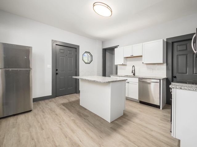 1557 Safford Avenue, Columbus, OH 43223