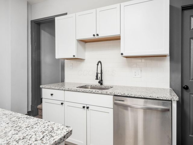 1557 Safford Avenue, Columbus, OH 43223