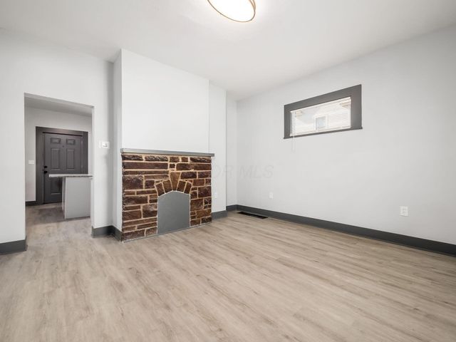 1557 Safford Avenue, Columbus, OH 43223