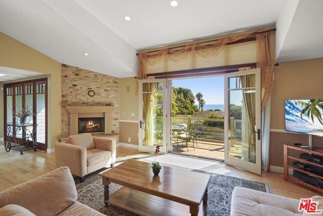 7322 Birdview Avenue, Malibu, CA 90265