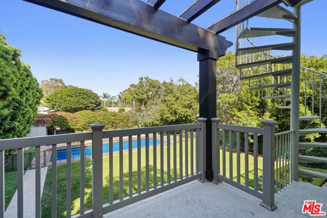 7322 Birdview Avenue, Malibu, CA 90265