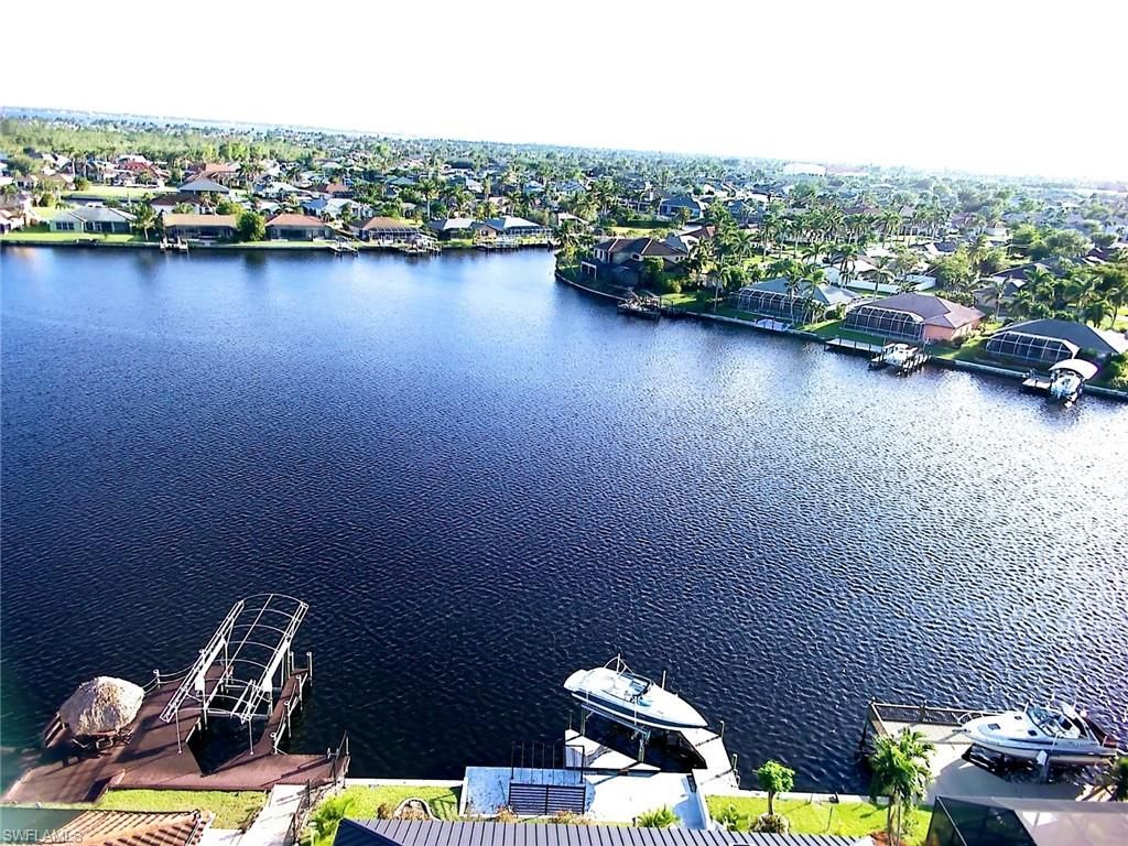 1944 Four Mile Cove PKY, CAPE CORAL, FL 33990 — exterior
