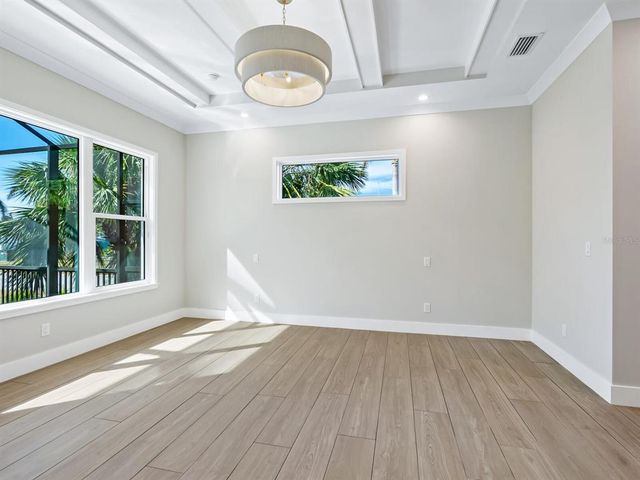 616 MANGROVE POINT ROAD, Siesta Key, FL 34242