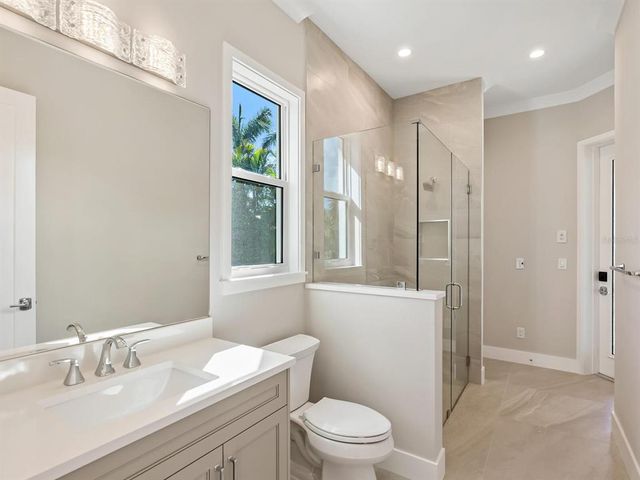 616 MANGROVE POINT ROAD, Siesta Key, FL 34242