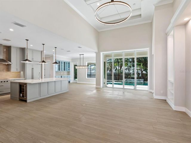 616 MANGROVE POINT ROAD, Siesta Key, FL 34242