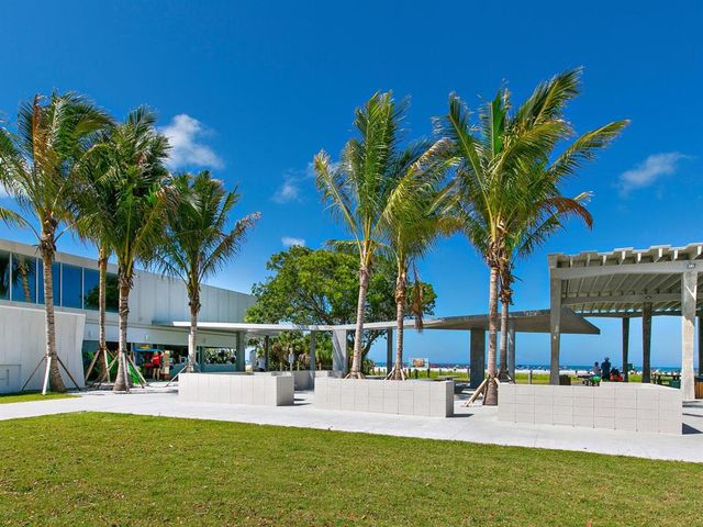 616 MANGROVE POINT ROAD, Siesta Key, FL 34242