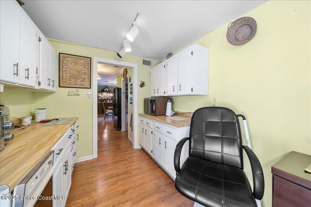 6570 114th Lane, Sebastian, FL 32958