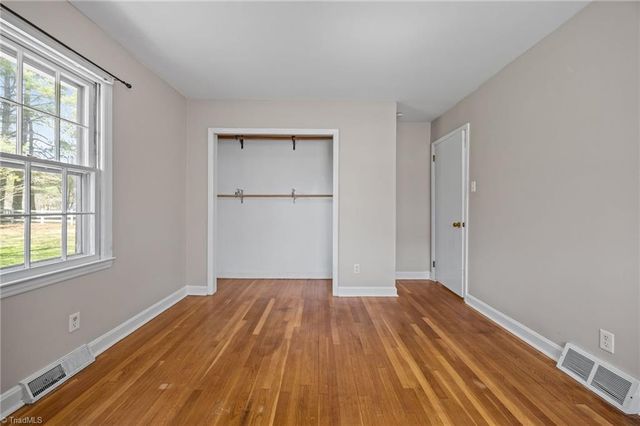 523 & 525 Carlann Valley Road, Mcleansville, NC 27301