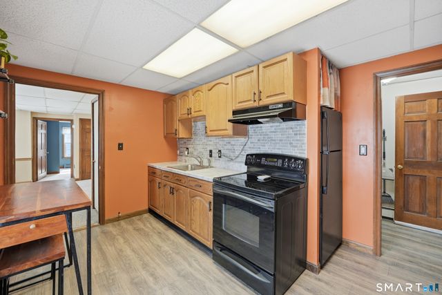 66 Maple Avenue, Windsor, CT 06095