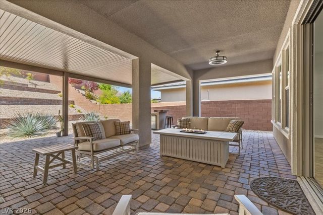 6649 Ruby Desert Court, Las Vegas, NV 89148