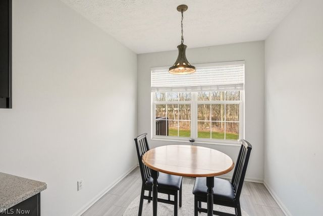 4021 Falconswalk Court 14, Stow, OH 44224