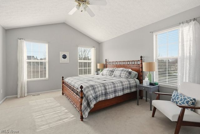 4021 Falconswalk Court 14, Stow, OH 44224