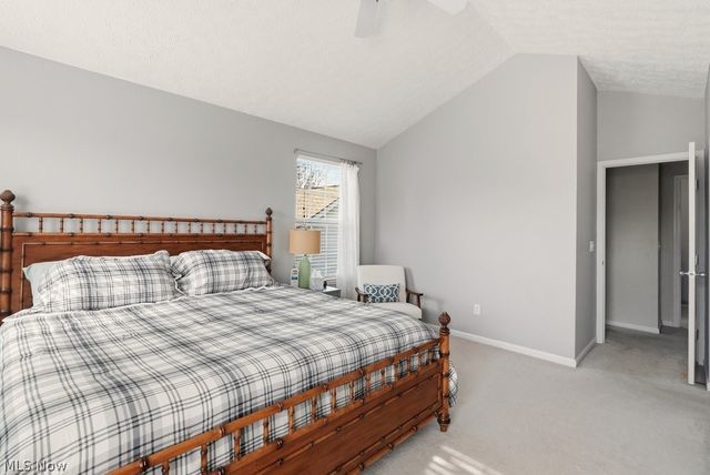 4021 Falconswalk Court 14, Stow, OH 44224