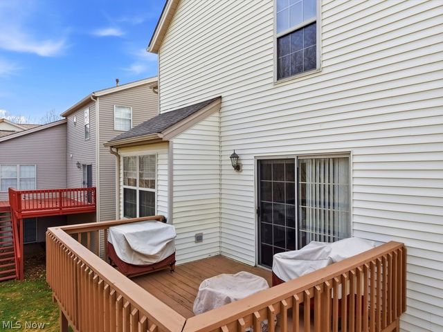 4021 Falconswalk Court 14, Stow, OH 44224