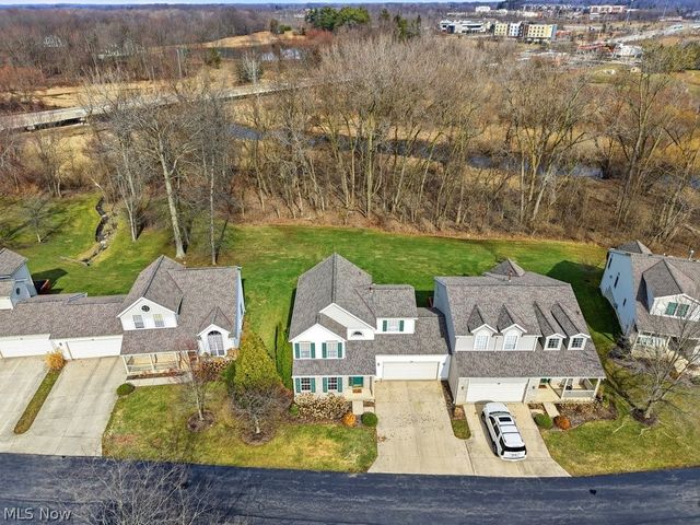 4021 Falconswalk Court 14, Stow, OH 44224