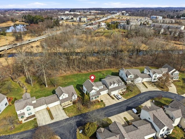 4021 Falconswalk Court 14, Stow, OH 44224