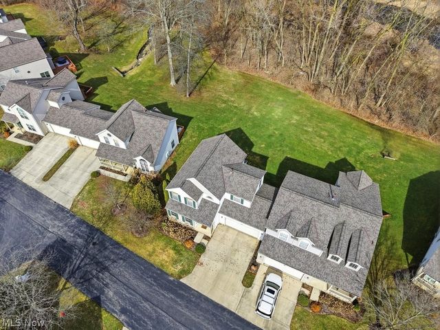 4021 Falconswalk Court 14, Stow, OH 44224