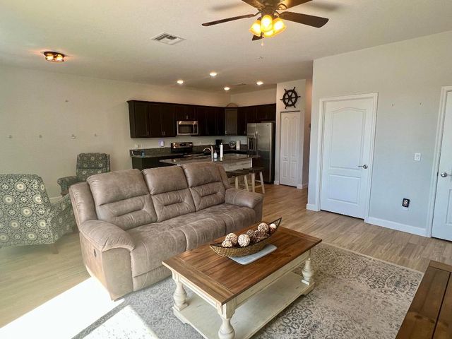 9854 E Villa Circle, Vero Beach, FL 32966