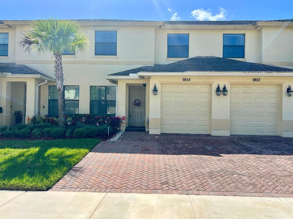 9854 E Villa Circle, Vero Beach, FL 32966