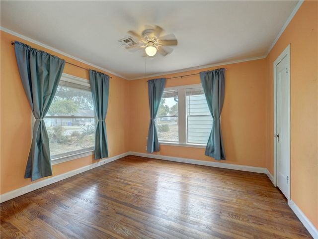 2821 Topeka St, Corpus Christi, TX 78404