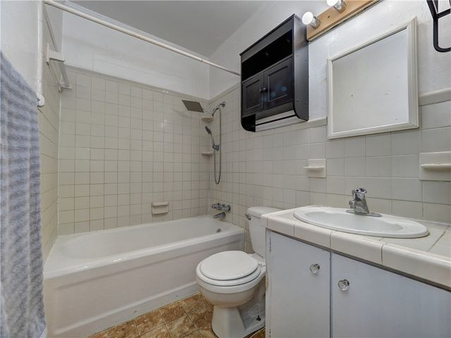 2821 Topeka St, Corpus Christi, TX 78404