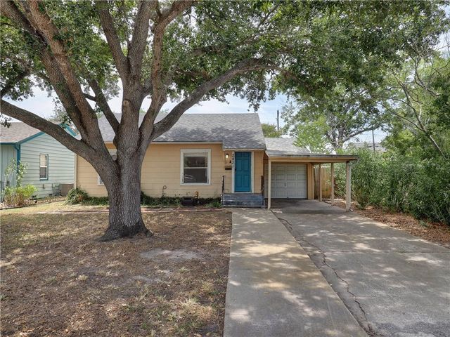 2821 Topeka St, Corpus Christi, TX 78404