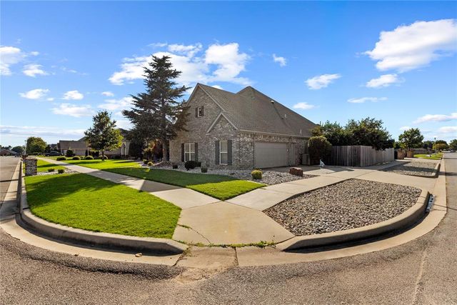 1325 Birch Street, Weatherford, OK 73096