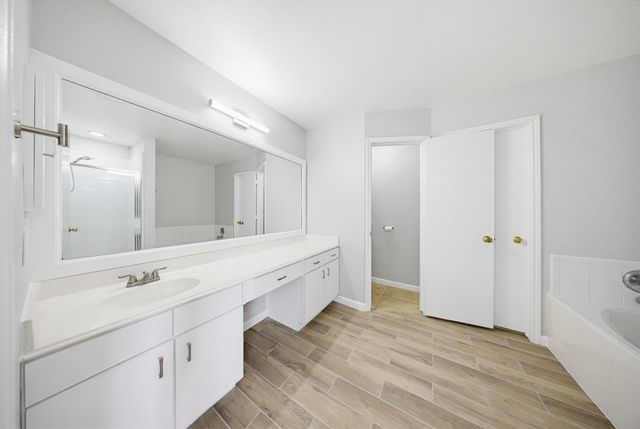 1114 Joshua Tree Lane, Houston, TX 77073