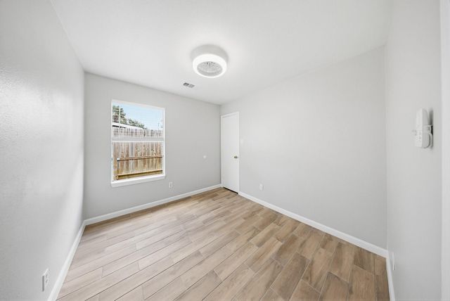 1114 Joshua Tree Lane, Houston, TX 77073