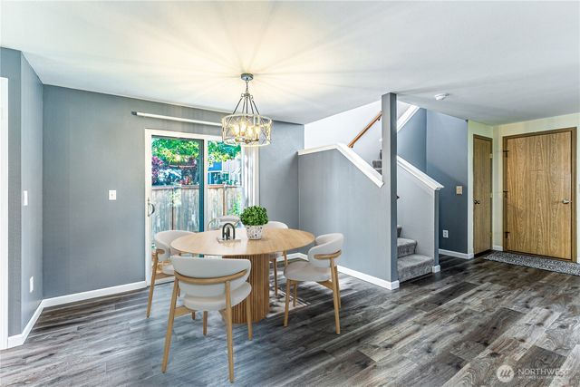 2706 9th Street SE, Puyallup, WA 98374