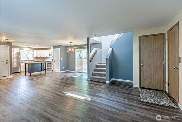 2706 9th Street SE, Puyallup, WA 98374