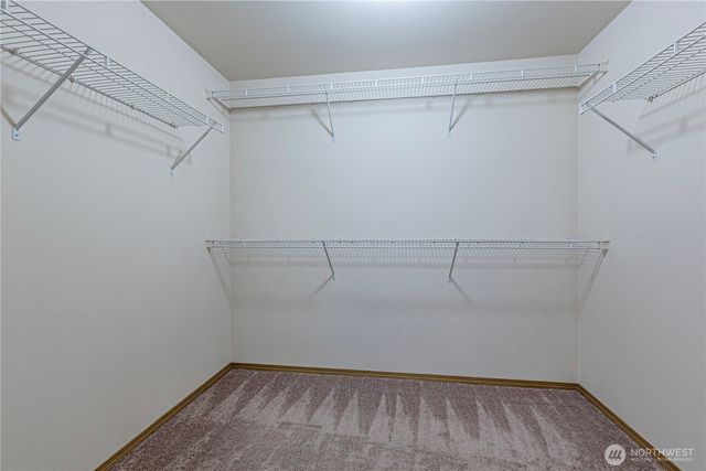 2706 9th Street SE, Puyallup, WA 98374