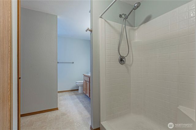 2706 9th Street SE, Puyallup, WA 98374